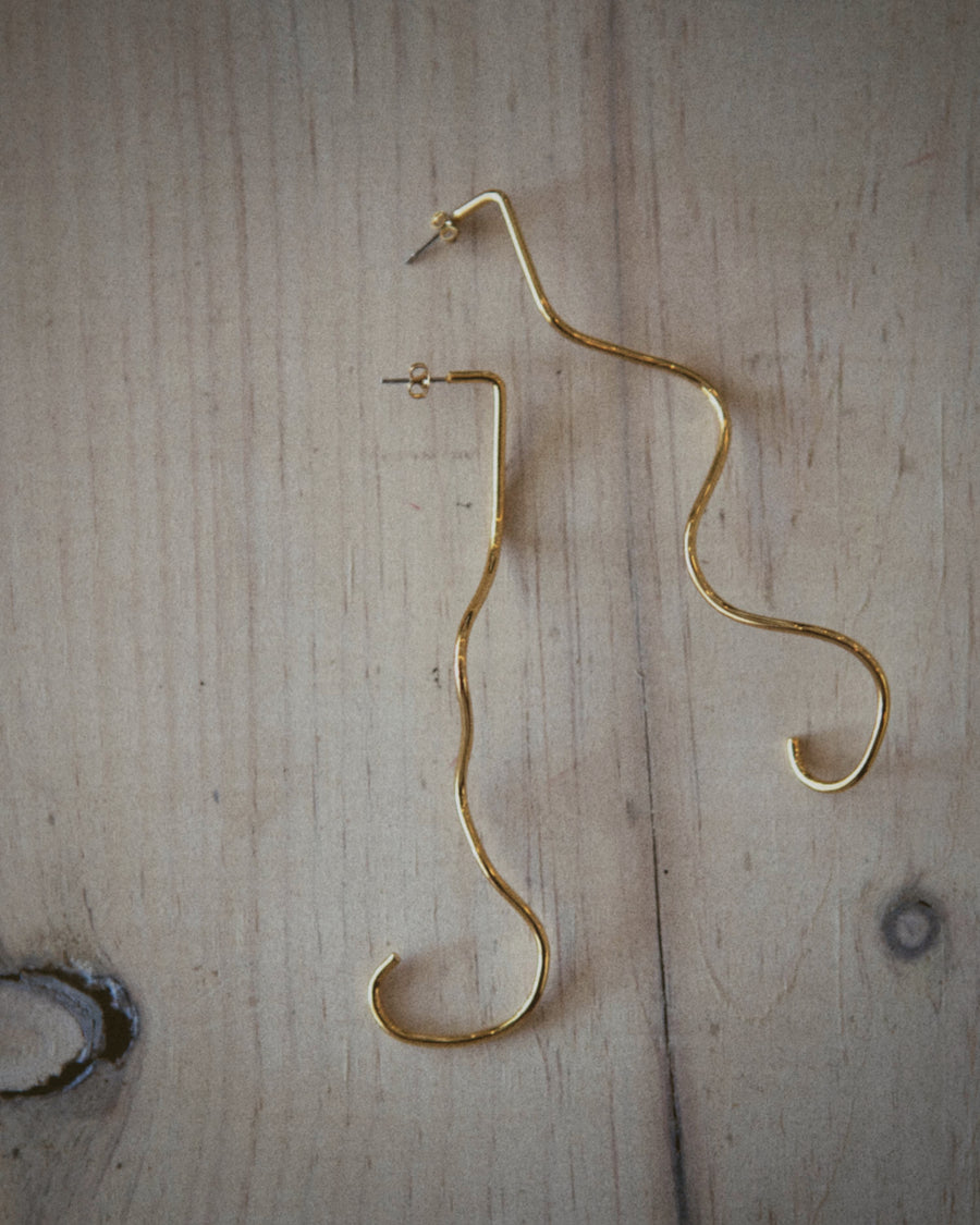 Maslo 14K Gold-plated Bent Earrings